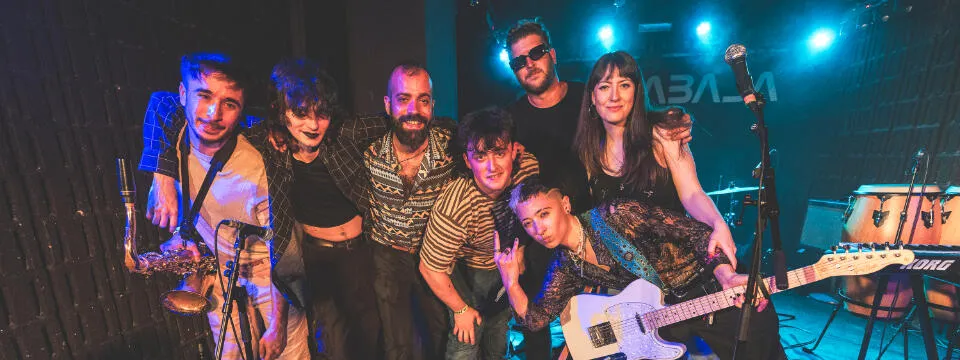 Yo estoy Bien, El Mundo Está Mal en Sala Euterpe el 5 de diciembre